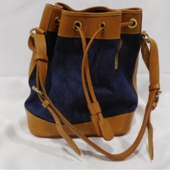 Dooney & Bourke Handbags - Dooney & Bourke Drawstring Bag